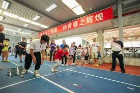 老虎机中奖后行为：为何赢后反而更激进？（胜利效应下的老虎机玩家：为何中奖后风险偏好上升？）