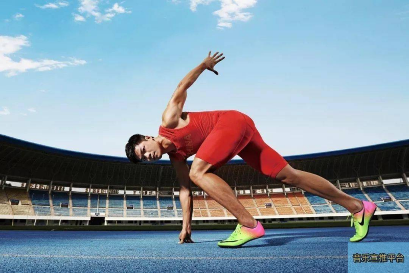 电讯报：纽卡可能无法在冬窗签下阿尔克马尔中场斯密特