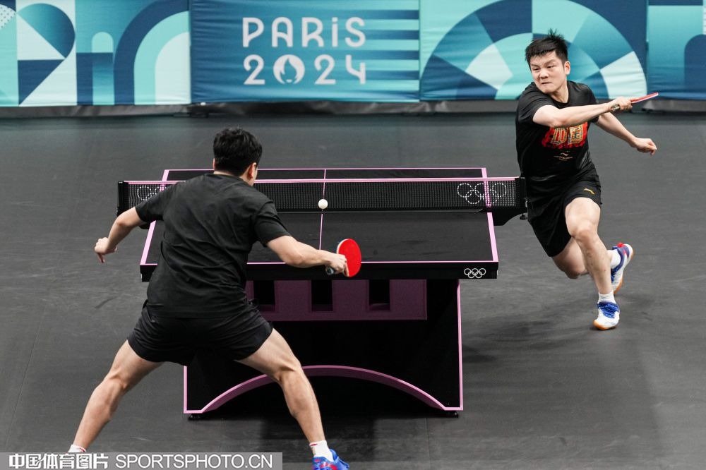 小蜘蛛比作苏牙、比利亚，巴萨球迷痛心，西蒙尼想要西甲冠军了